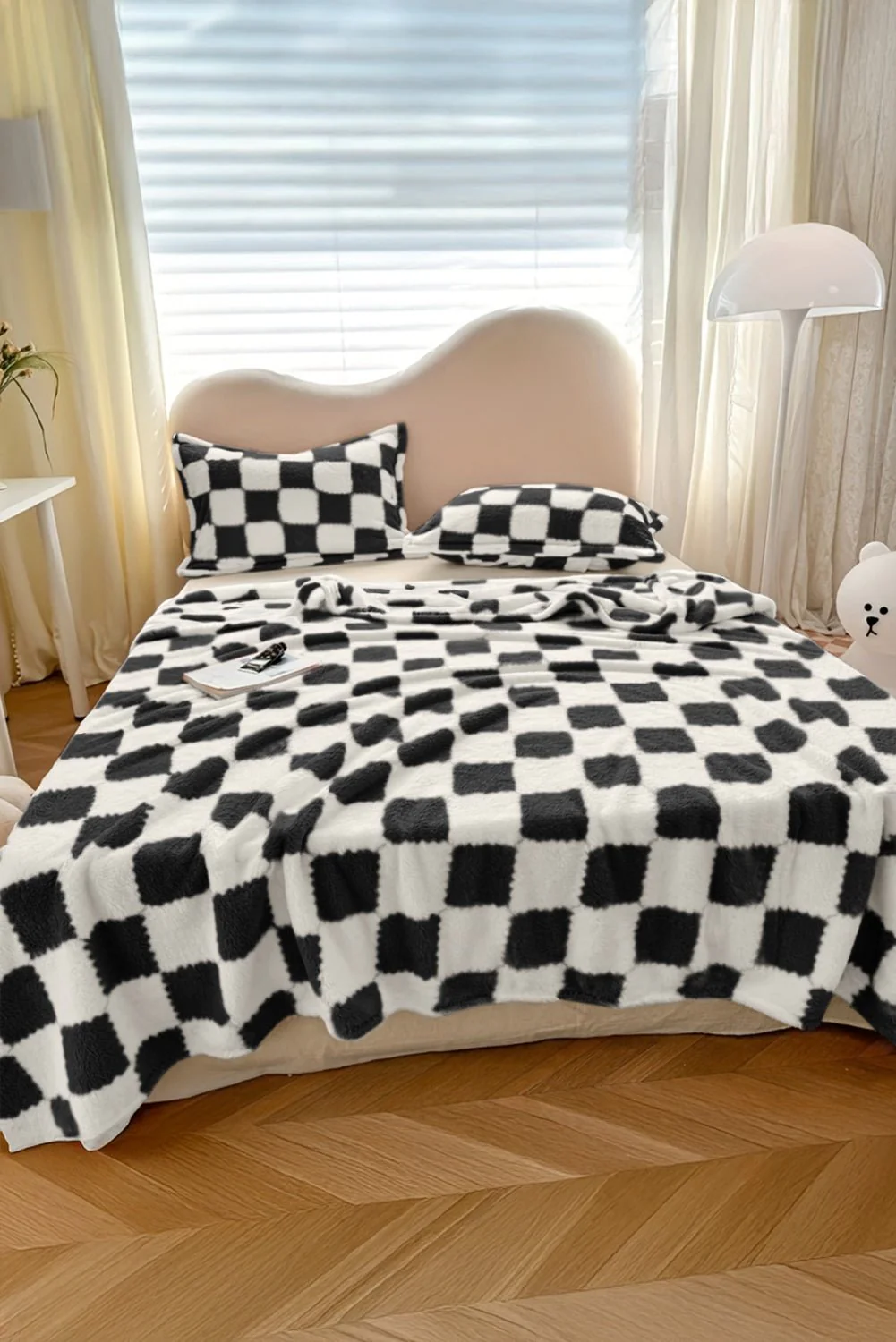 Checkmate Cozy Throw Blanket - Image 4