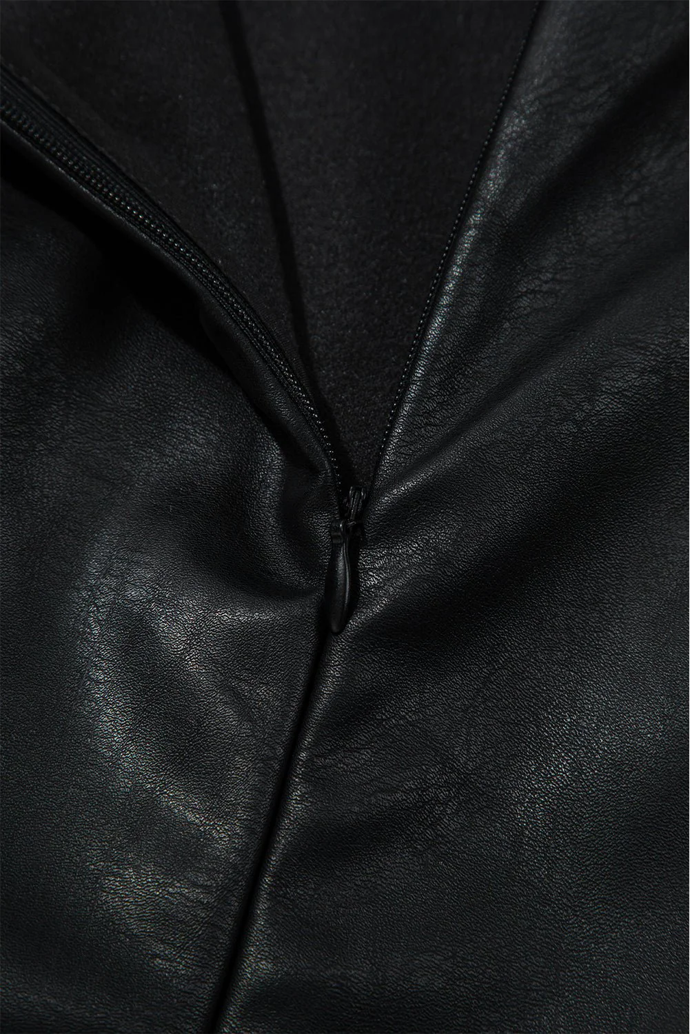 Noir Nights Shift Dress - Image 9