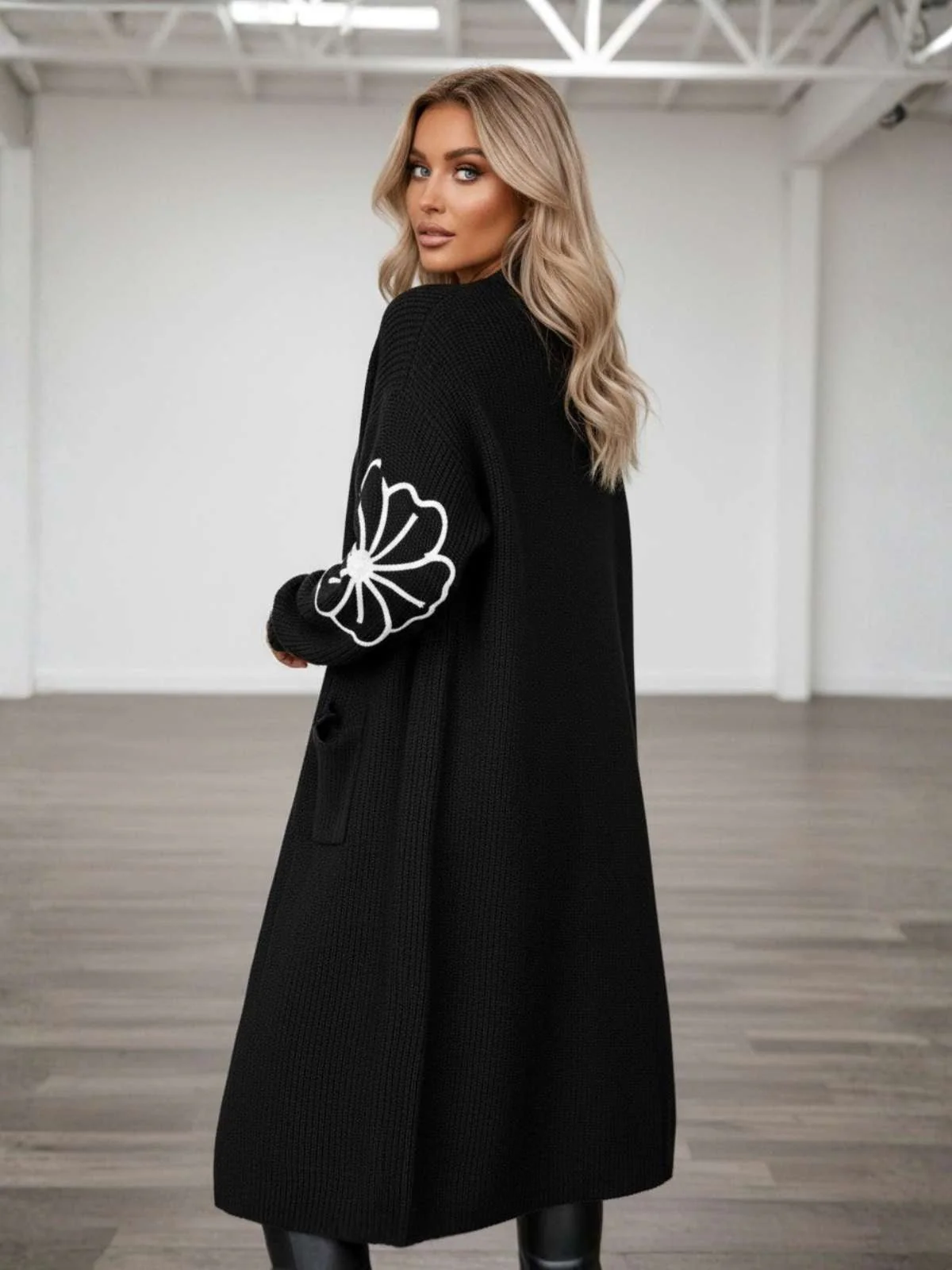 Bloomline Cardigan - Image 2