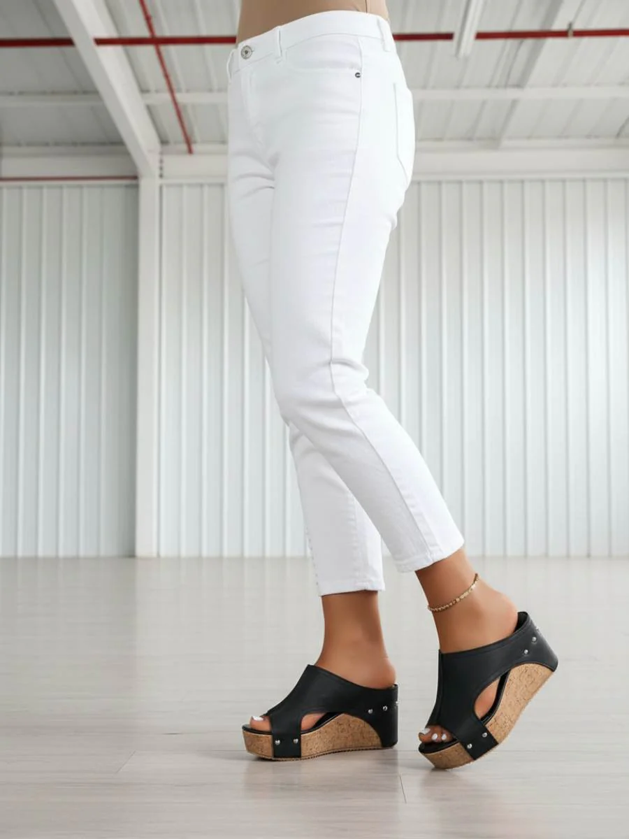 Elevate Wedge Sandal Black - Image 3
