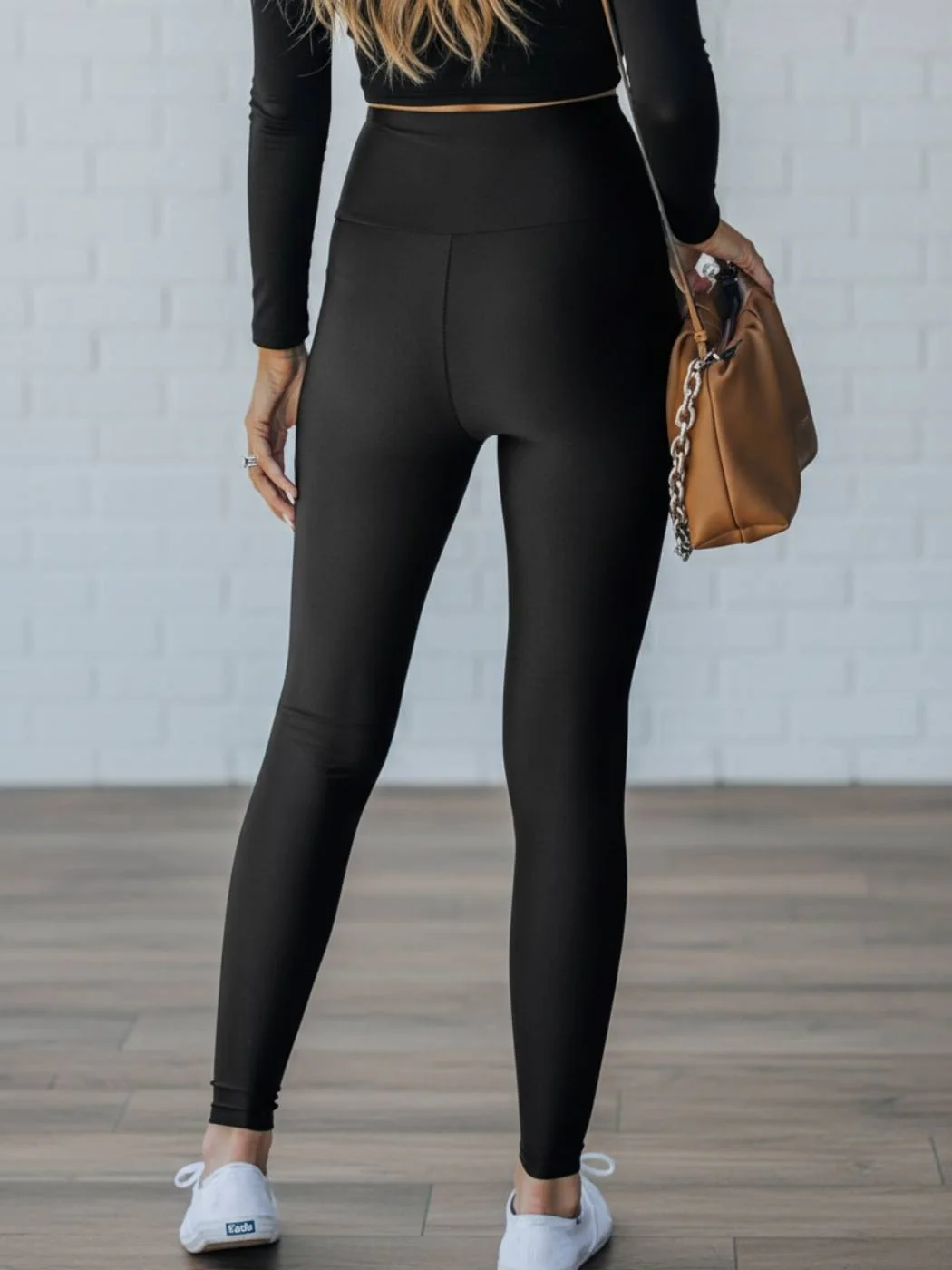 Sculpt So Smooth Black Legging - Image 3