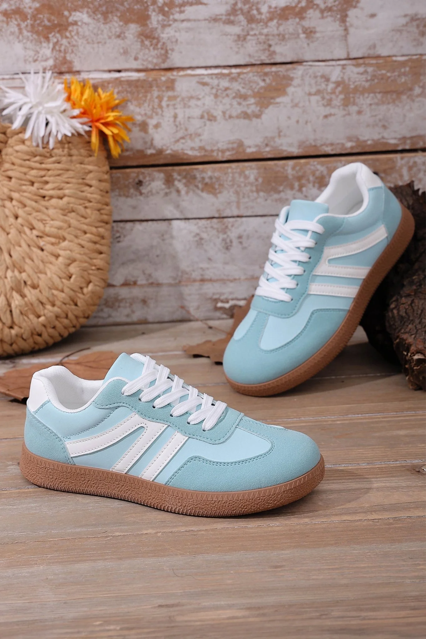The Sloane Sneaker Blue - Image 3