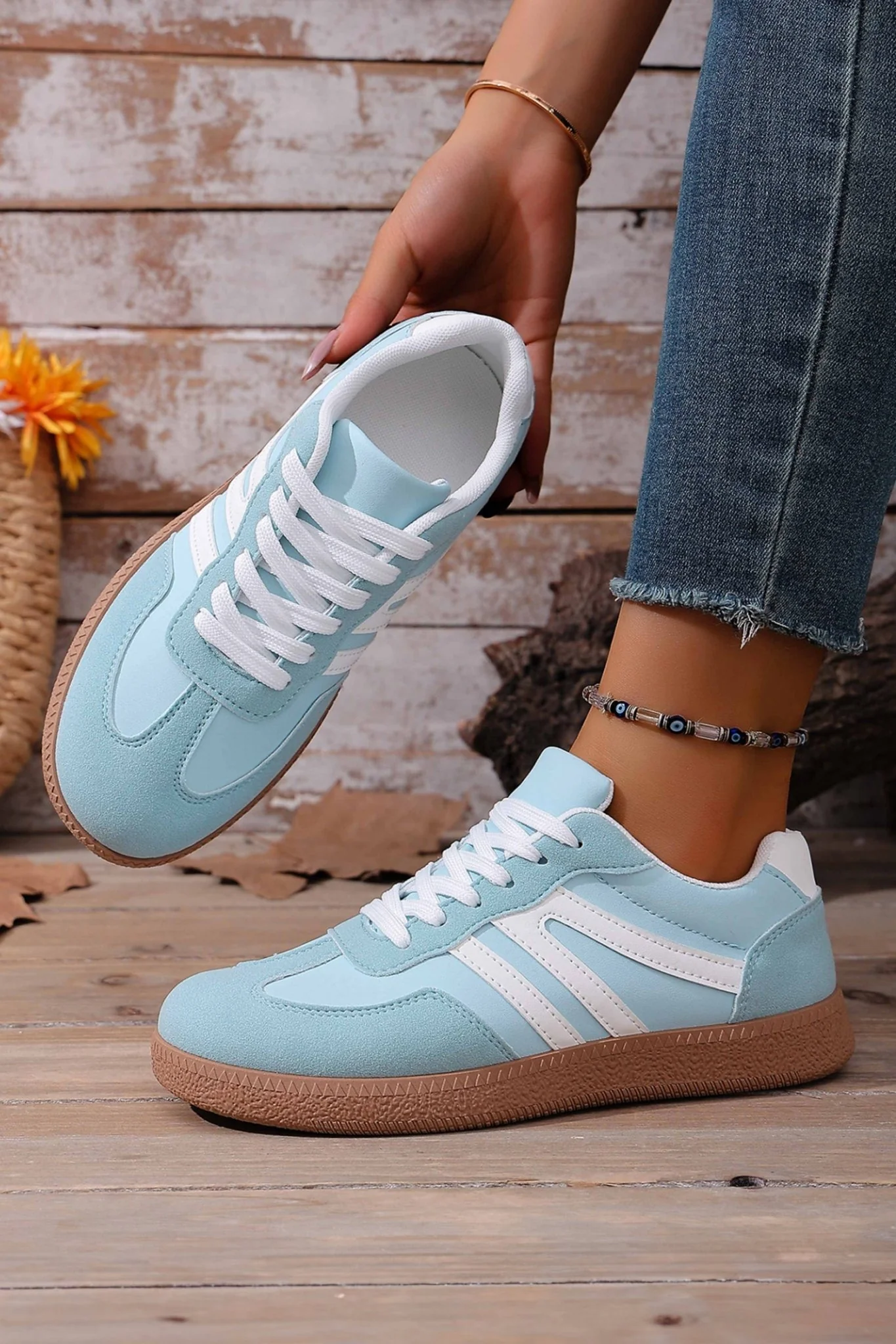 The Sloane Sneaker Blue - Image 4