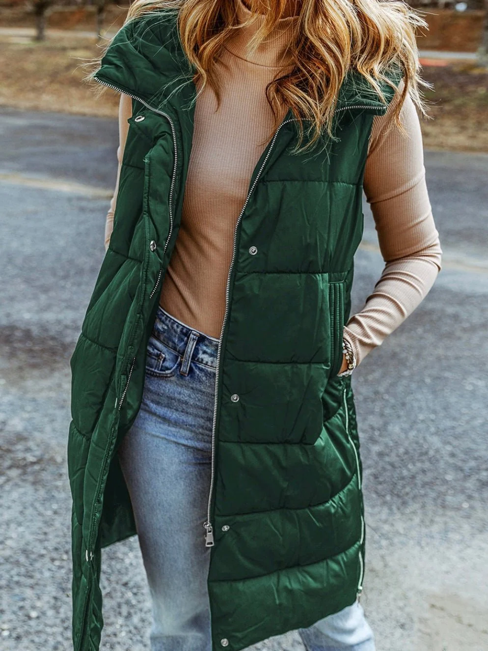 Evergreen Puffer Vest - Image 5