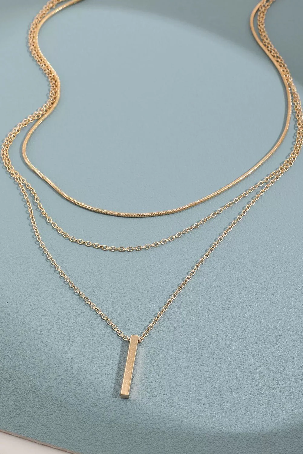 Golden Minimalist Layered Necklace - Image 7