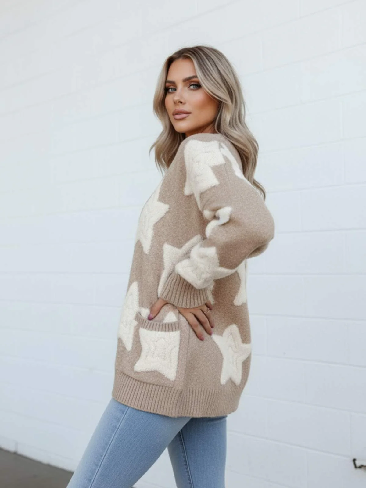 Sherpa Stars Cardigan - Image 13