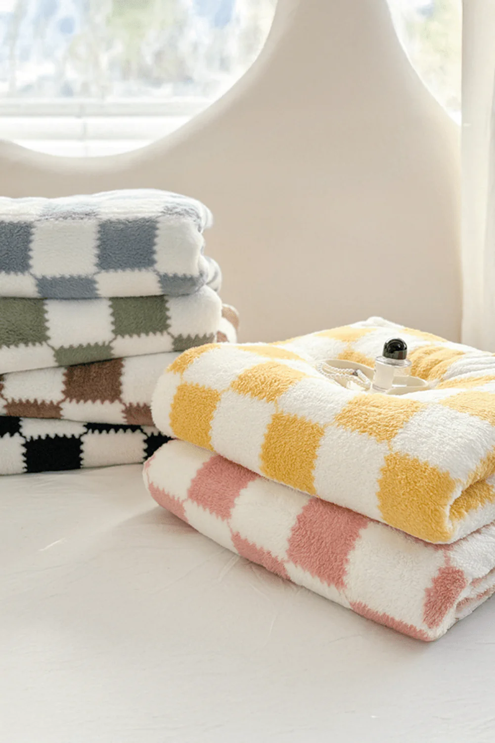 Pink Check Dreams Blanket - Image 5