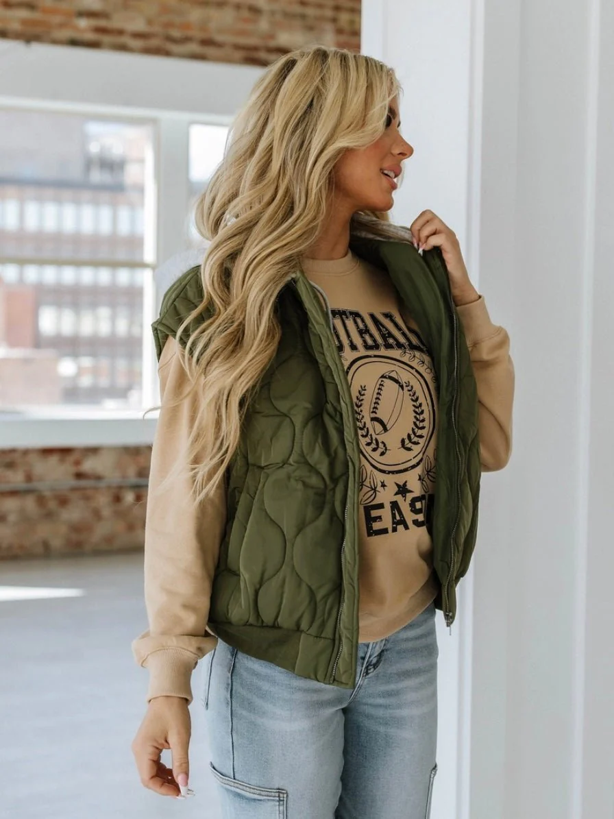 Quinn Quilted Hooded Vest - Image 11