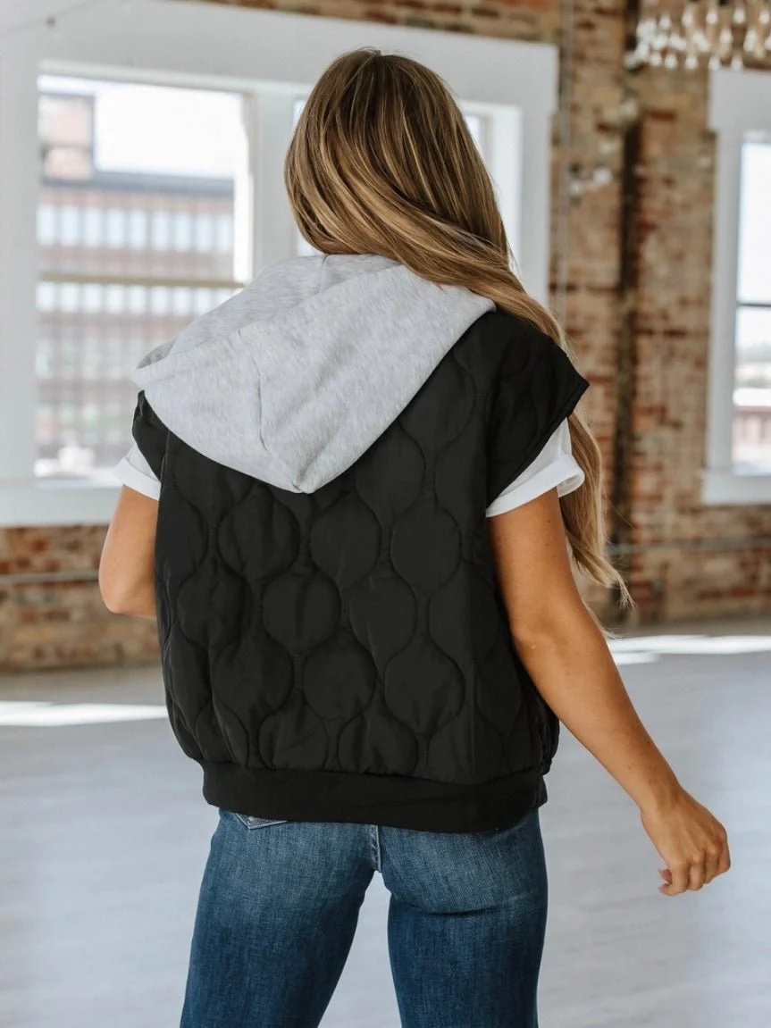 Quinn Quilted Hooded Vest - Image 7