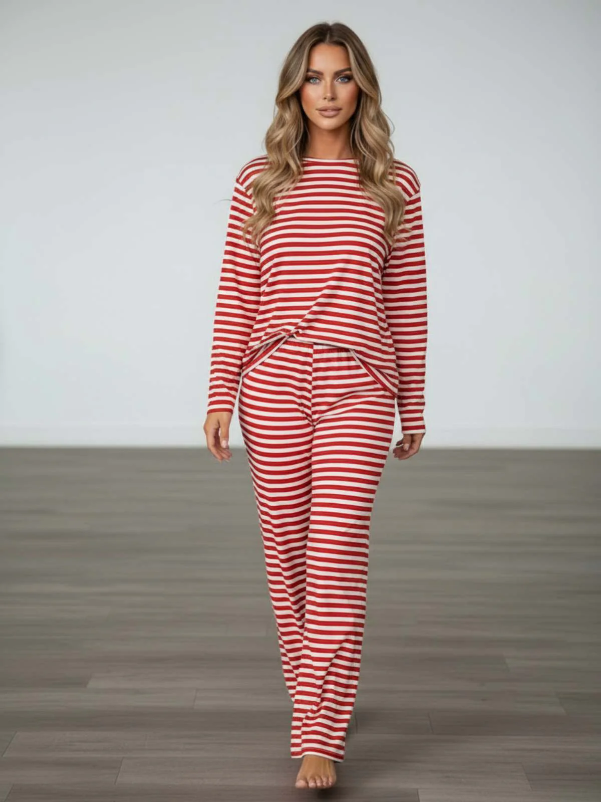 Fine Line Stripe Lounge Set - Image 3