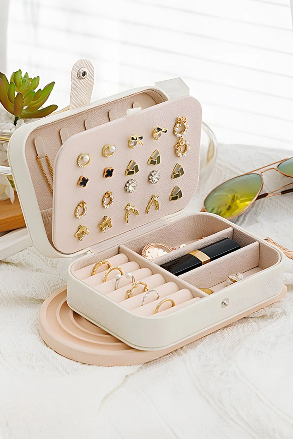 Petite Pearl Voyage Jewelry Keeper Box - Image 4