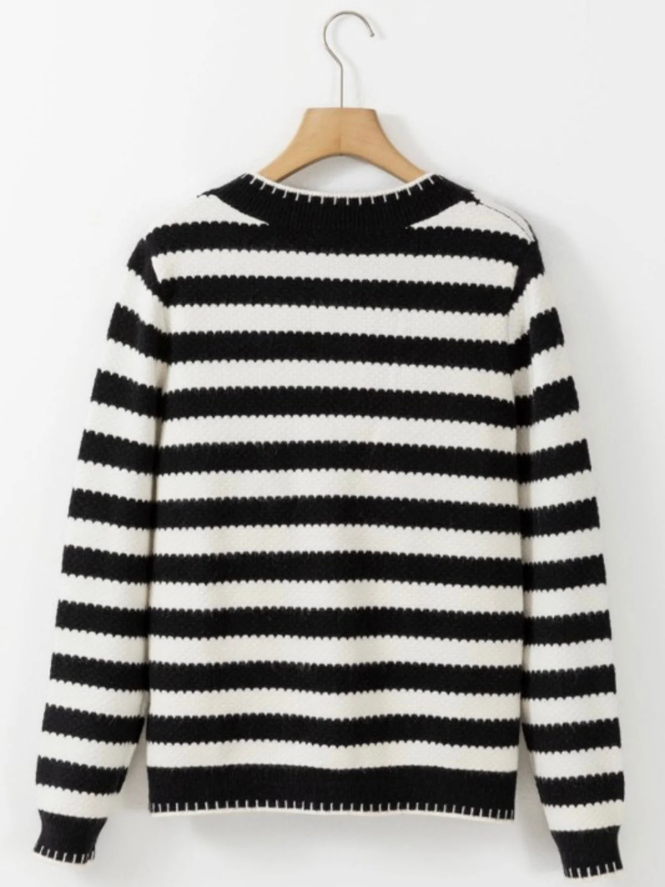 Chic Noir Cardigan - Image 5